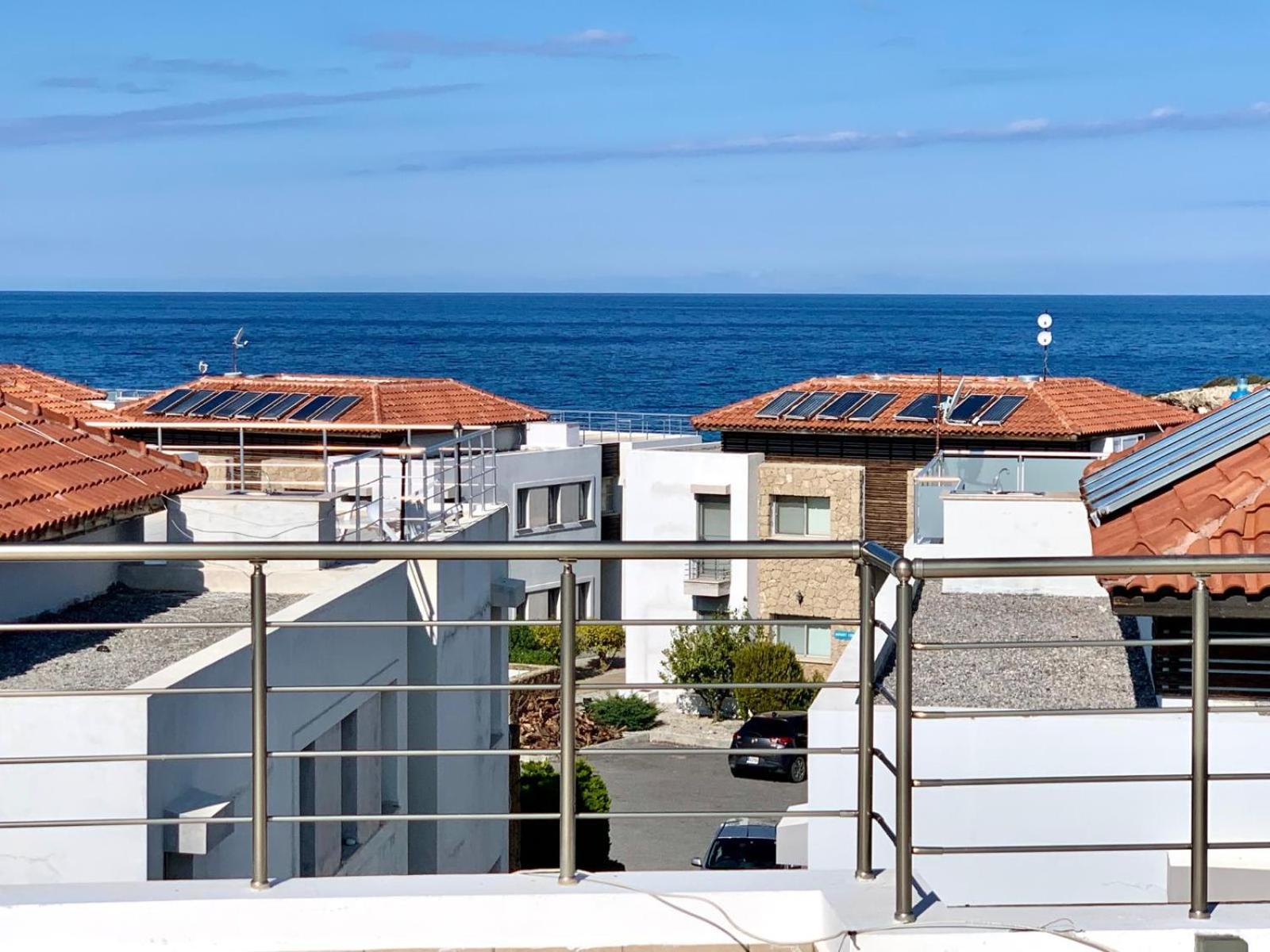 Boho Bay Apartment Akanthou Exterior photo